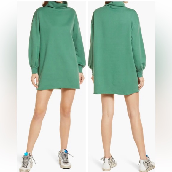 Treasure & Bond Dresses & Skirts - TREASURE & BOND OVERSIZE FLEECE MINIDRESS ♥️♥️